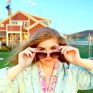 Meet your Posher, Faith